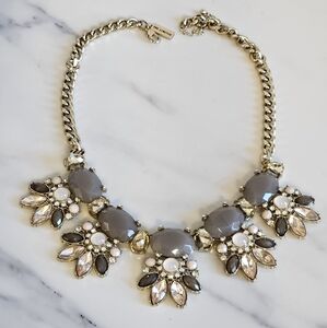 NWOT - Gorgeous Pink & Grey Necklace perfect for any occasion 🤓♥️